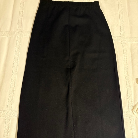Babaton Black Midi Skirt – Size 2 - Picture 2 of 3